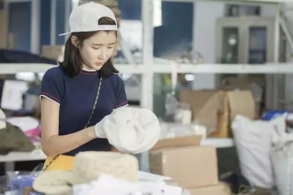 網紅美女開店超簡單？干貨、教程、實操都不用的淘寶創業故事