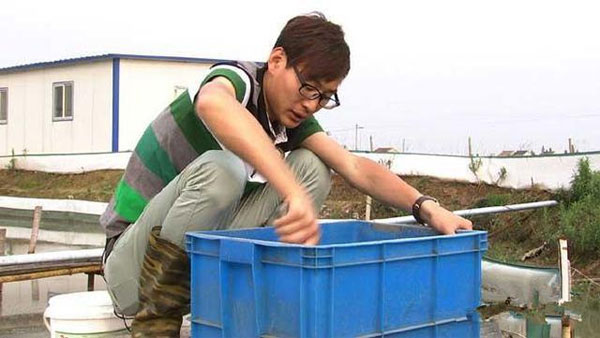 90后大學生兒子張鍵:創業2年賺500萬,扛起父親車禍時留下的巨債 90后大學生兒子張鍵:創業2年賺500萬,扛起父親車禍時留下的巨債