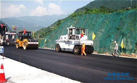 公路路面工程資質升級需要什么業績？