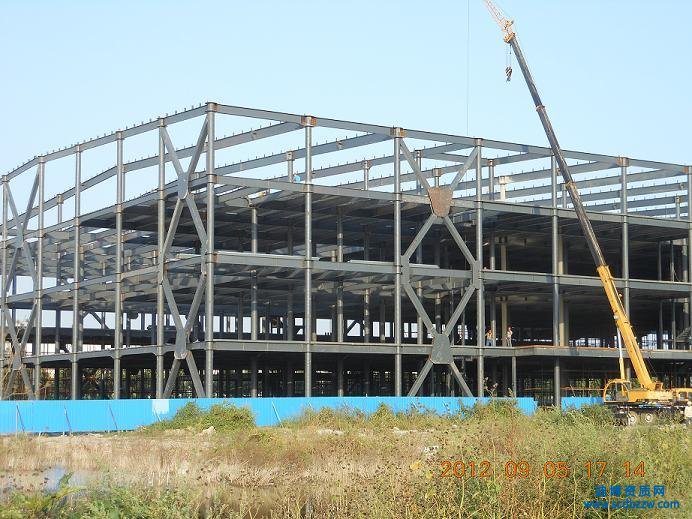 辦理鋼結(jié)構(gòu)三級(jí)資質(zhì)需要哪些人員證書