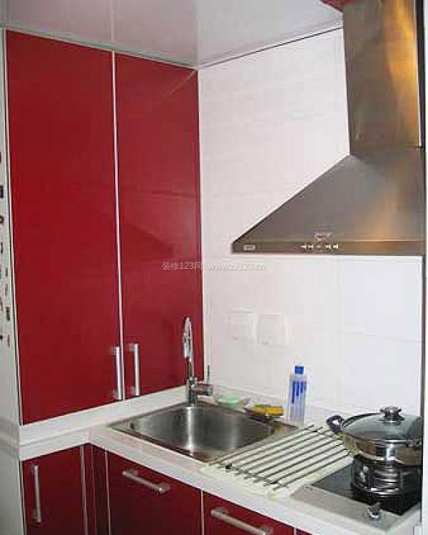 買房省錢是王道 年輕人省錢裝修小戶型