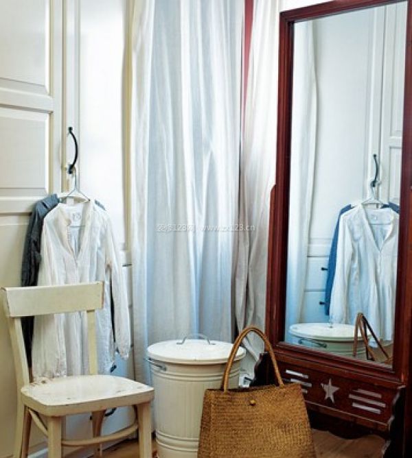 時光雕刻的書室主義的態(tài)度