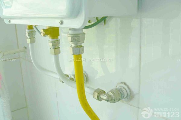 廚房裝修應注意事項——專業人員改動煤氣管道 廚房裝修應注意事項——專業人員改動煤氣管道