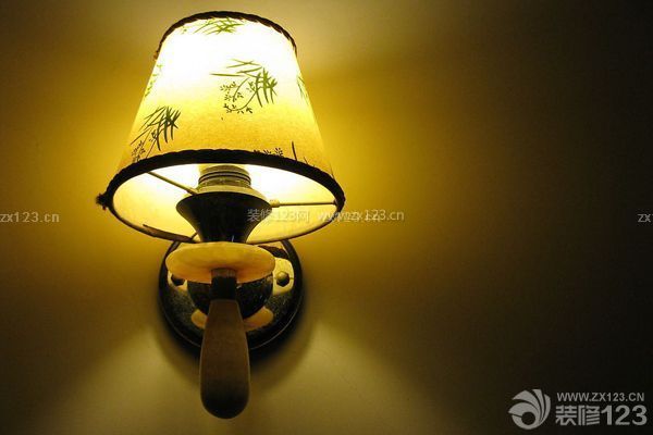 吸頂燈具安裝方式之壁燈